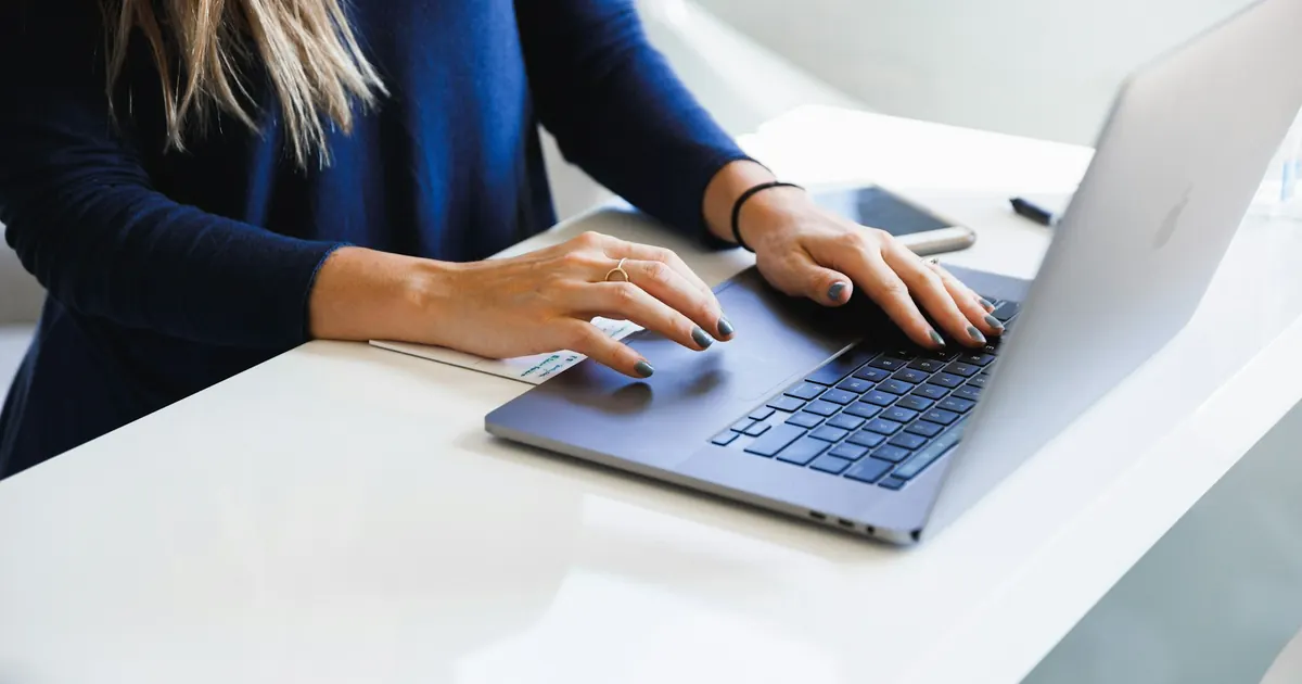 Solving Calendar Conflicts with Smart Online Class Scheduling